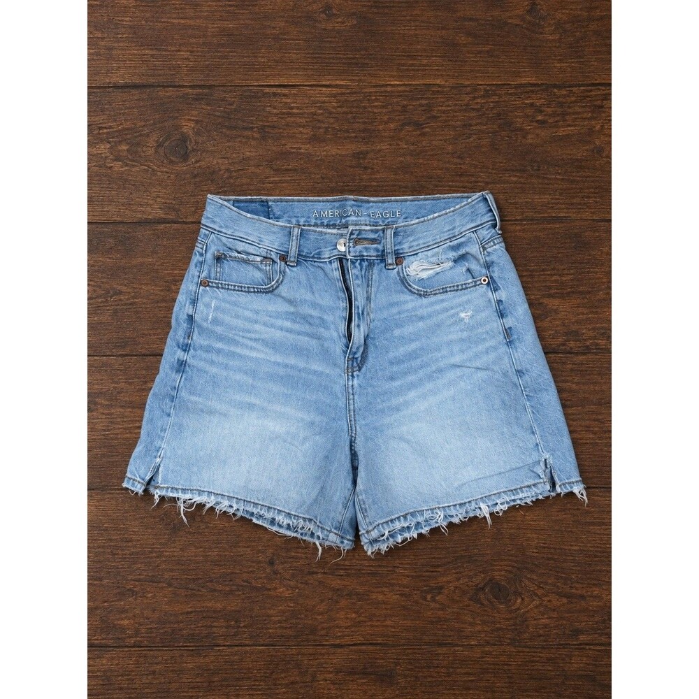 American Eagle Light Wash Distressed Denim Cutoff Shorts Side Slits Size 4